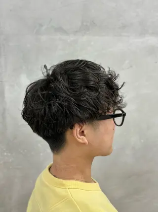 ショート パーマ メンズ ナカジマ ハルカのヘアスタイル