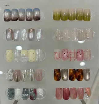 ネイル 小松 千冬のネイルデザイン