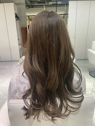 ロング カラー 🌈🧡ヤマダ ヒロナ🌈🧡のヘアスタイル