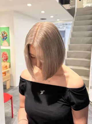 ミディアム カラー ブリーチ・ダブルカラ ー🪐✩serenaのヘアスタイル