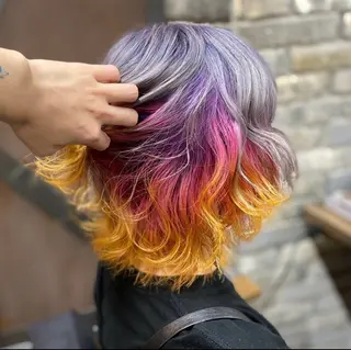ショート カラー エクステ×ブリーチ 😈ちあき😈のヘアスタイル