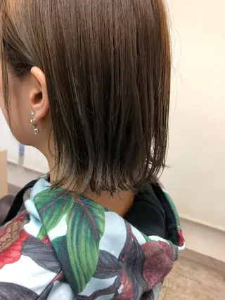 ショート カラー コグチ ヒカルのヘアスタイル