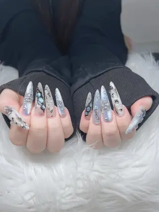 ネイル Lee Nails チップ長さだし専門店のネイルデザイン