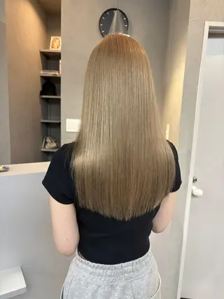 ロング カラー GISEL 小倉のヘアスタイル