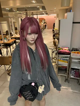 ロング カラー 元地雷系美容師🫶 RYUSEI🐈⬛のヘアスタイル