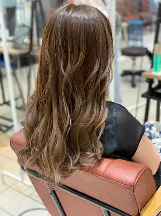 ロング カラー ヘアアレンジ 髪質改善カラーリスト /根本雄貴のヘアスタイル