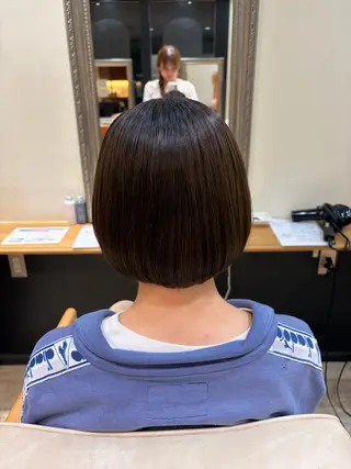 ミディアム みゆ/ カラーリスト🎀のヘアスタイル