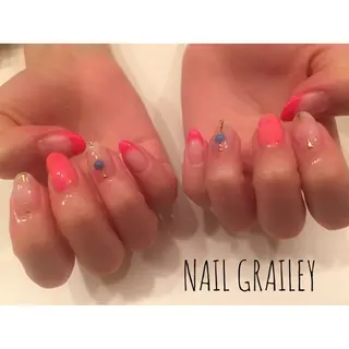 ネイル Grailey nail salonのネイルデザイン