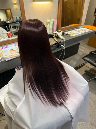 ロング 明 (めい)のヘアスタイル