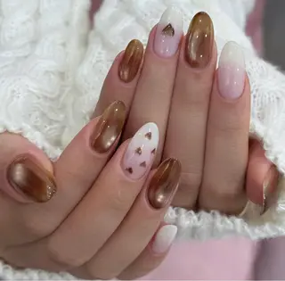 ネイル Hin Hana Nailのネイルデザイン
