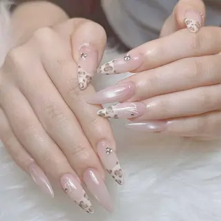 ネイル ANH ゴテゴテネイルのネイルデザイン