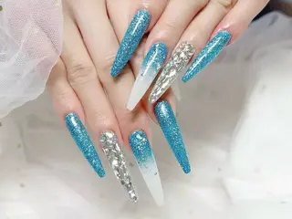 ネイル ジョリ kasumi🌹💅のネイルデザイン
