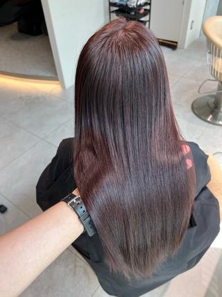 ロング 福岡縮毛矯正✨️ ストレート 向井和輝のヘアスタイル