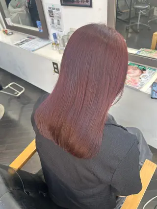セミロング 渡部 まひろのヘアスタイル