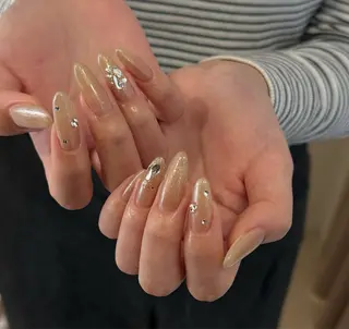 ネイル 全てパラベース💅 MIORA_琴乃のネイルデザイン