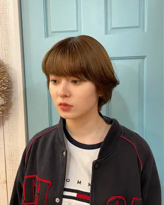 カラー 大山 怜菜のヘアスタイル