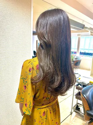 ロング カラー パーマ チーフデザイナー 若林　麻衣のヘアスタイル