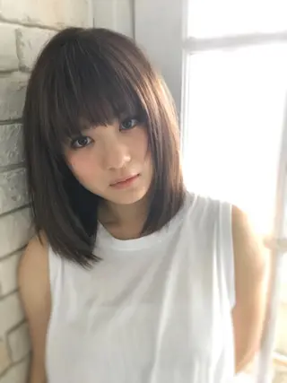 ミディアム カラー 沖 宜志のヘアスタイル