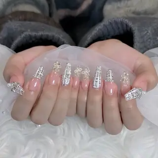 ネイル Julli ジュリのネイルデザイン