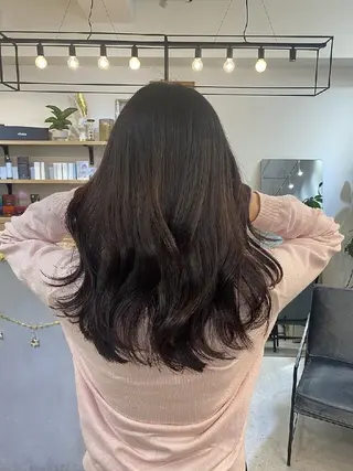 カラー 江坂 misaki のヘアスタイル
