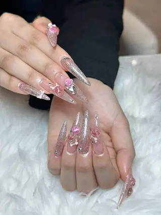 ネイル Eli Muse 新宿ネイルのネイルデザイン