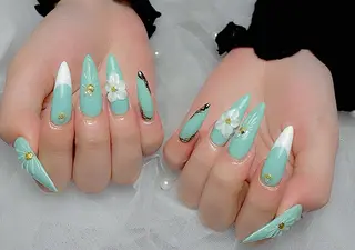 ネイル Hinaa 池袋のネイルデザイン