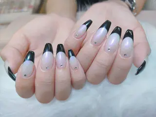 ネイル Evelyn 北千住東口店のネイルデザイン