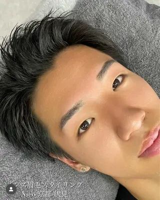 アイブロウ Nico 山本 晃平の眉毛・アイブロウイメージ
