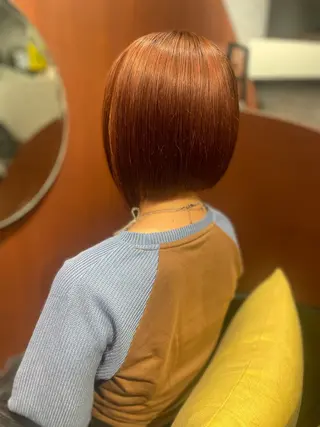 ショート 日高 香織のヘアスタイル