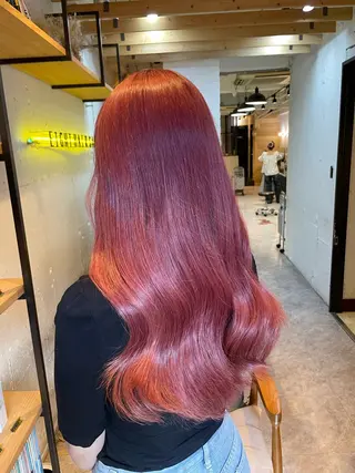 ロング EIGHT サイショ ミズキのヘアスタイル
