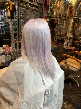 ミディアム カラー KOYA コヤのヘアスタイル