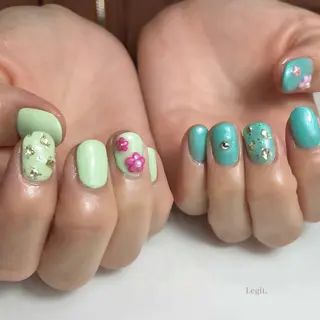 ネイル Legit nail salonのネイルデザイン