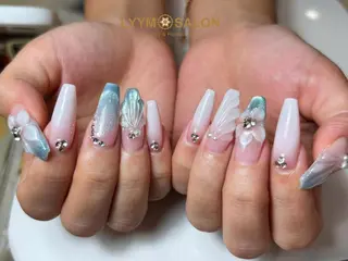 ネイル LYYM Salonのネイルデザイン
