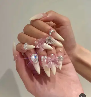 ネイル Julie NailSalonのネイルデザイン
