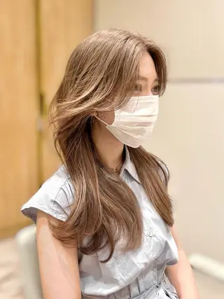 ロング カラー レイヤー専門家 ダブルカラー修のヘアスタイル