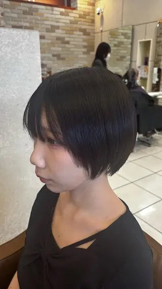 ショート 艶カラー 髪質改善 🍓苺奈のヘアスタイル