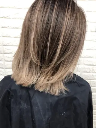 ミディアム カラー famille ファミーユのヘアスタイル