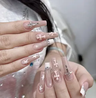 ネイル エリ🫧 nail池袋東口のネイルデザイン