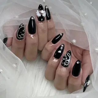 ネイル tener 🖤yua🖤のネイルデザイン