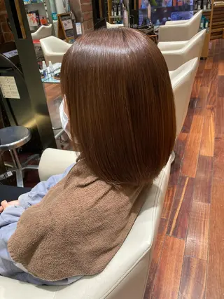 ミディアム 成沢 モニカのヘアスタイル
