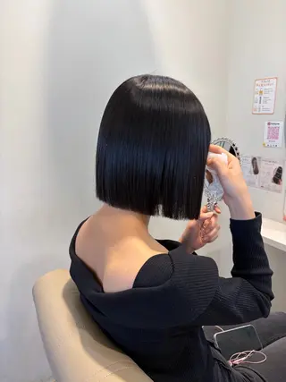 ショート トップディレクター アヤカのヘアスタイル