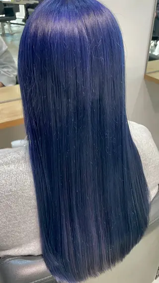 ミディアム カラー インナーカラー 推し ブリーチ 髪質改善のヘアスタイル