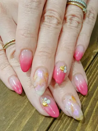 ネイル みー shakushiroのネイルデザイン