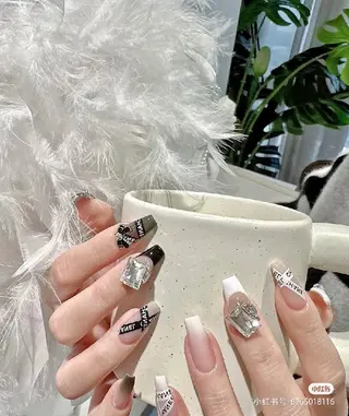 ネイル Theone栄店 川原のネイルデザイン