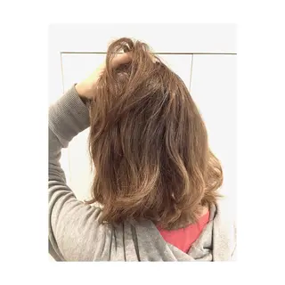 ショート ミディアム セミロング ロング カラー ハイトーンブリーチ 土坂 由志【京都】のヘアスタイル