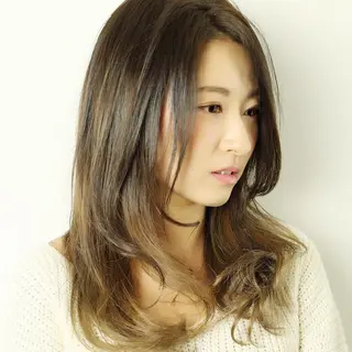 セミロング ロング カラー パーマ ハイトーン/ブリーチ 山崎 悠次のヘアスタイル