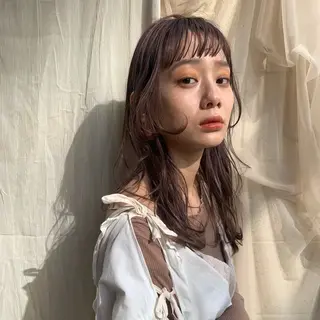 セミロング カラー 前田 樺音のヘアスタイル