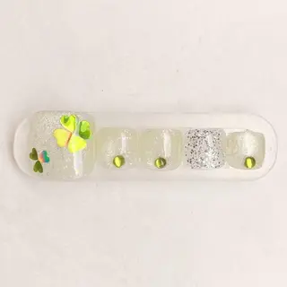 ネイル Reyel5883 ERIKAのネイルデザイン
