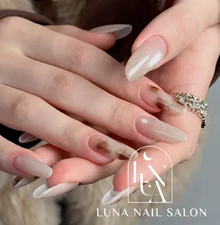 ネイル LUNA Nail salon💕のネイルデザイン
