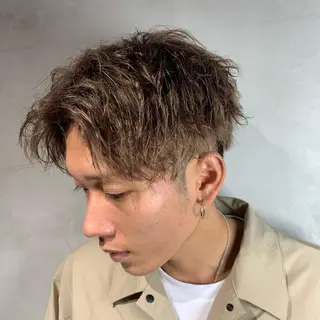 ショート メンズパーマ 工藤勇也のヘアスタイル